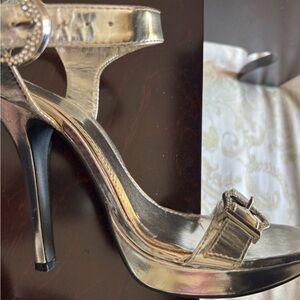 Nwt Marichi Mani Silver Metallic High Heel Stilettos